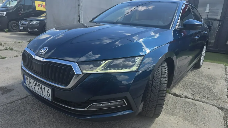 SKODA Octavia -