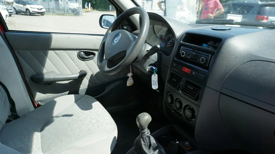 FIAT Albea -