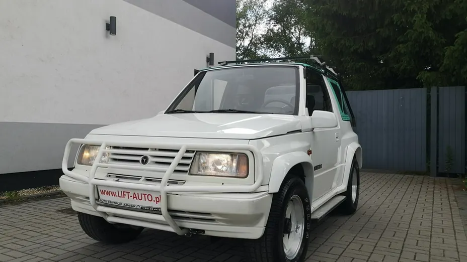 SUZUKI Vitara -