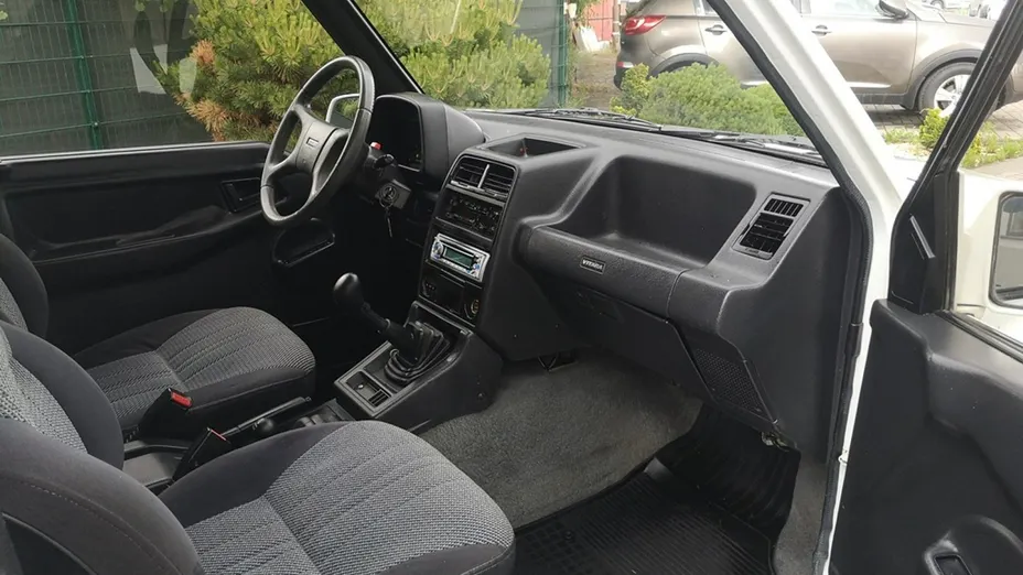 SUZUKI Vitara -