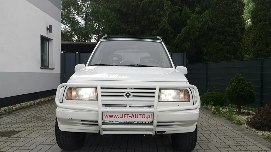 SUZUKI Vitara -