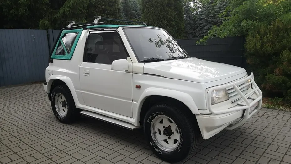 SUZUKI Vitara -