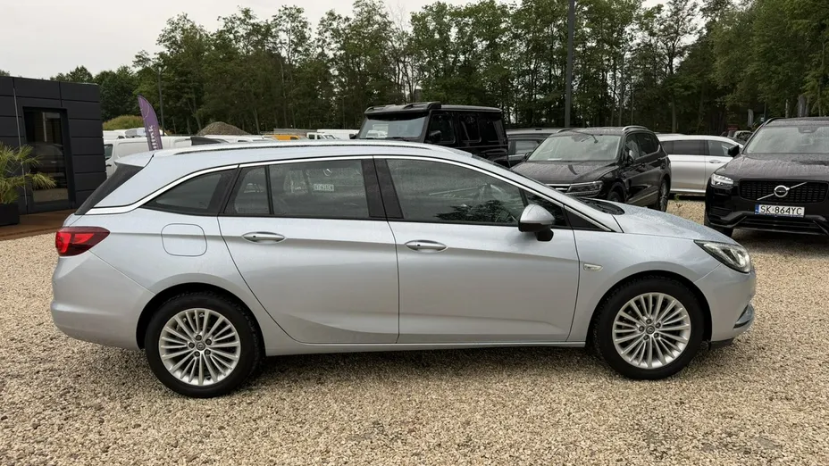 OPEL Astra -