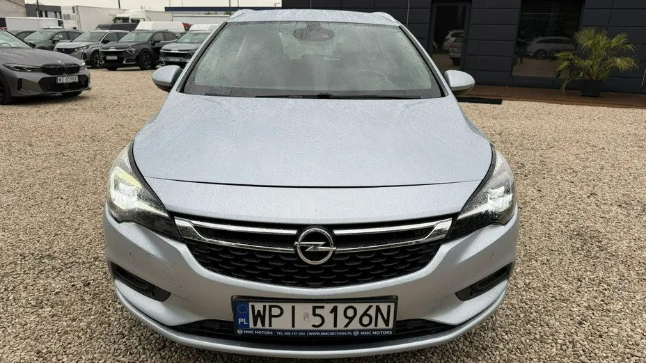 OPEL Astra -