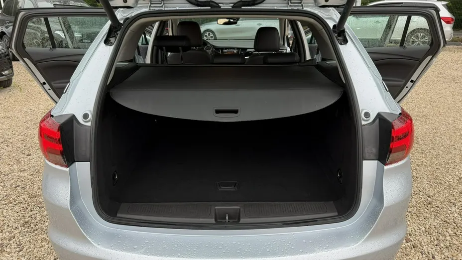 OPEL Astra -