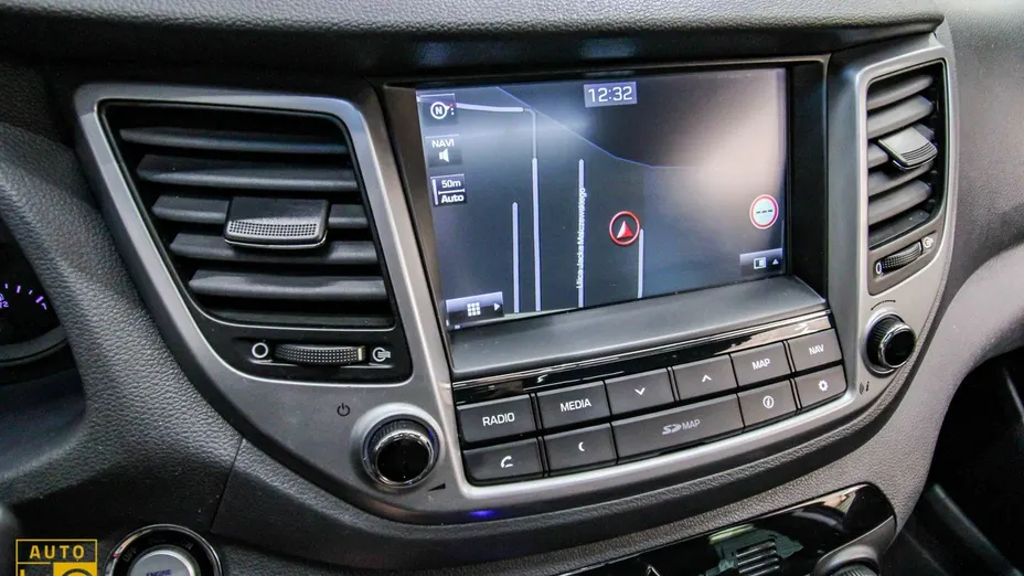 HYUNDAI Tucson -