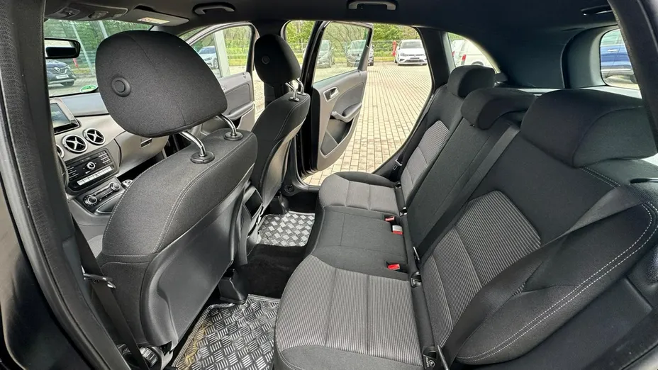 MERCEDES-BENZ B Klasa -