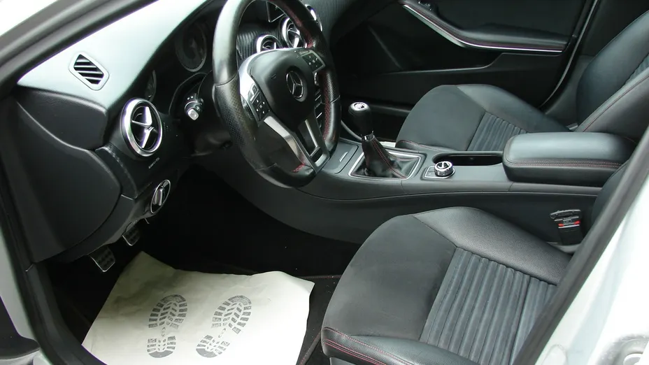 MERCEDES-BENZ A Klasa -