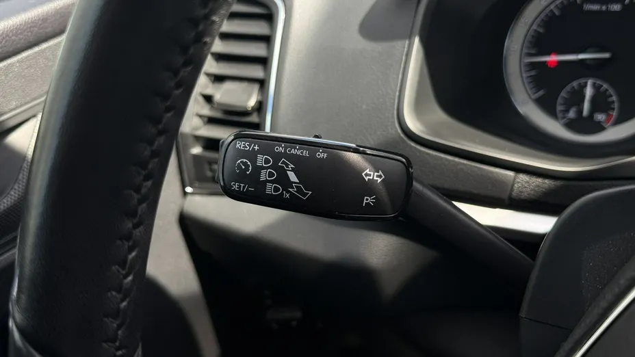 SKODA Karoq -