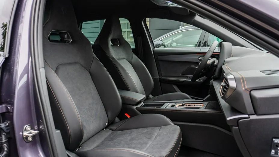 CUPRA Leon -