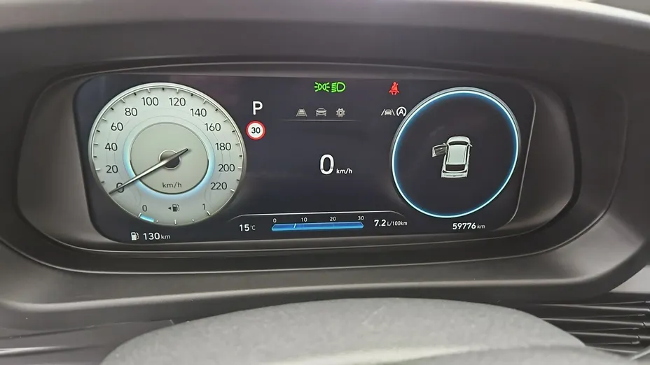 HYUNDAI i20 -