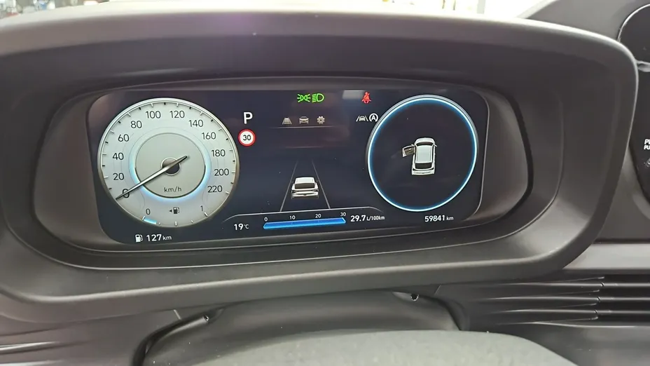 HYUNDAI i20 -