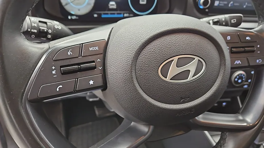 HYUNDAI i20 -