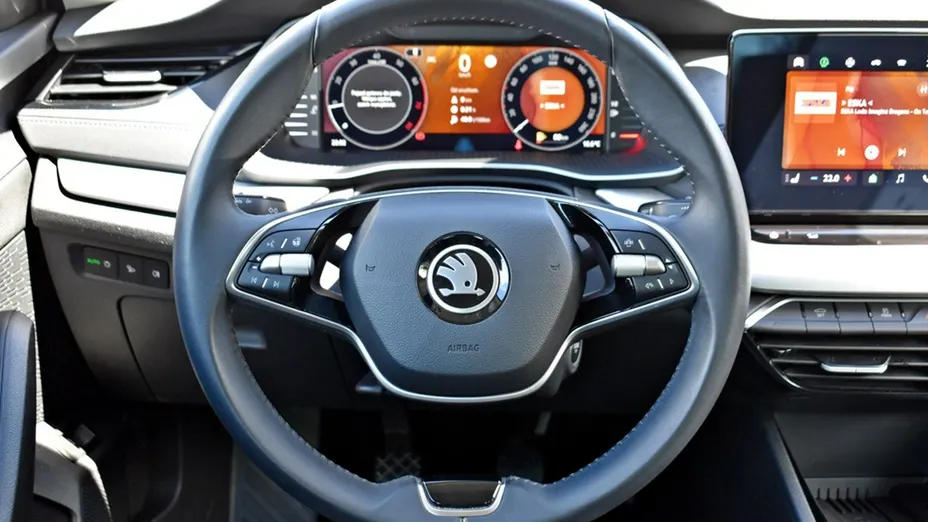 SKODA Octavia -