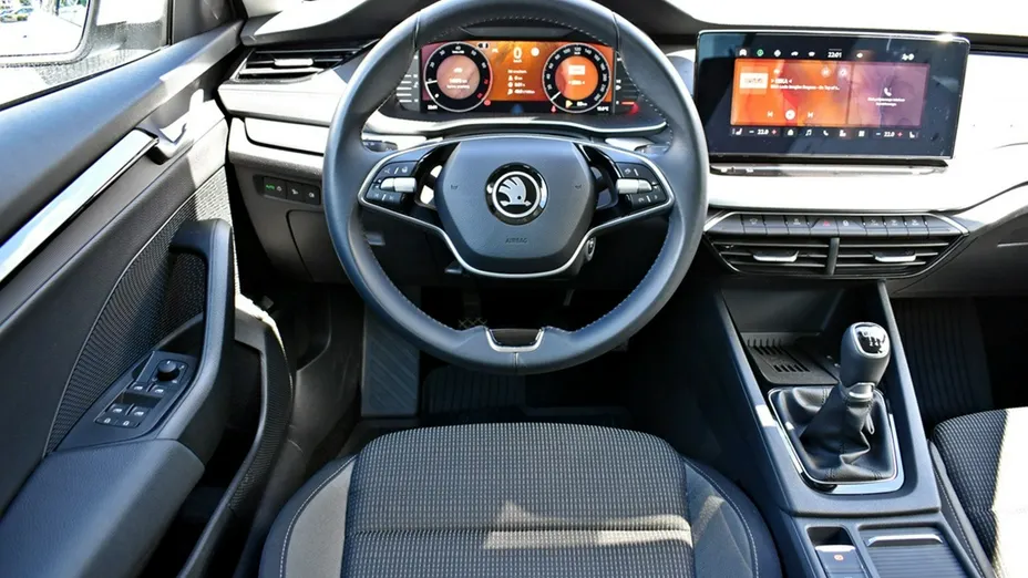 SKODA Octavia -