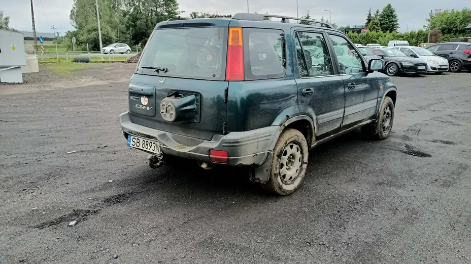 HONDA CR-V -