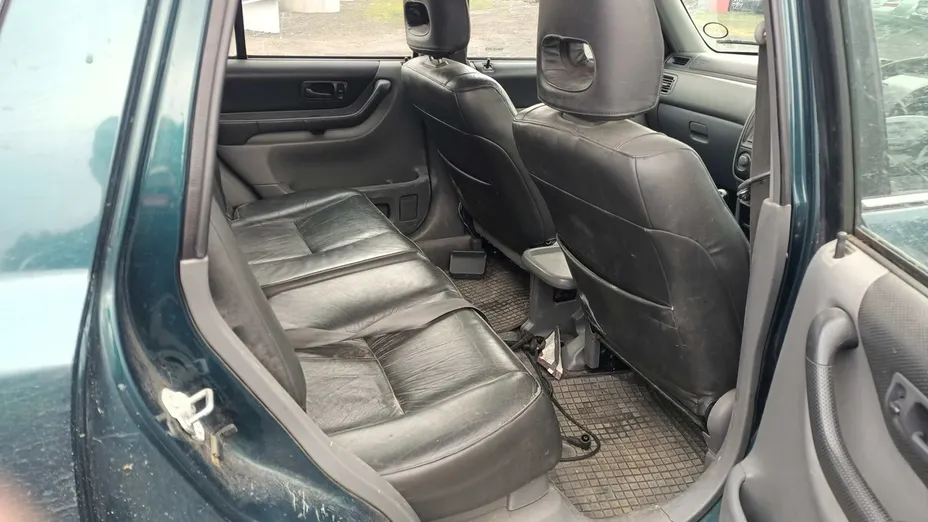 HONDA CR-V -