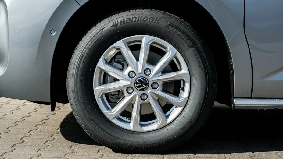 VOLKSWAGEN Multivan -