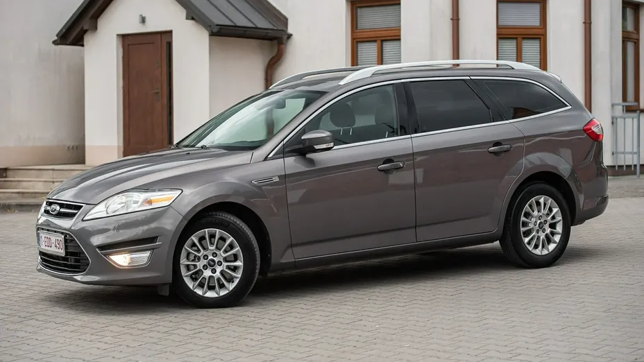 FORD Mondeo -
