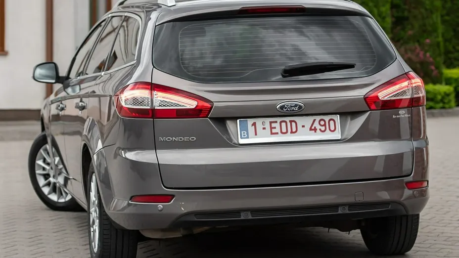 FORD Mondeo -