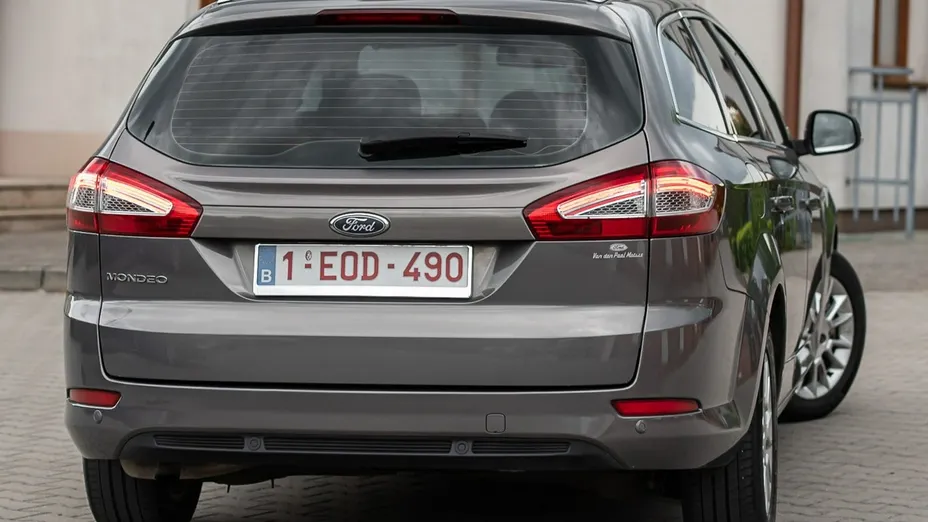 FORD Mondeo -