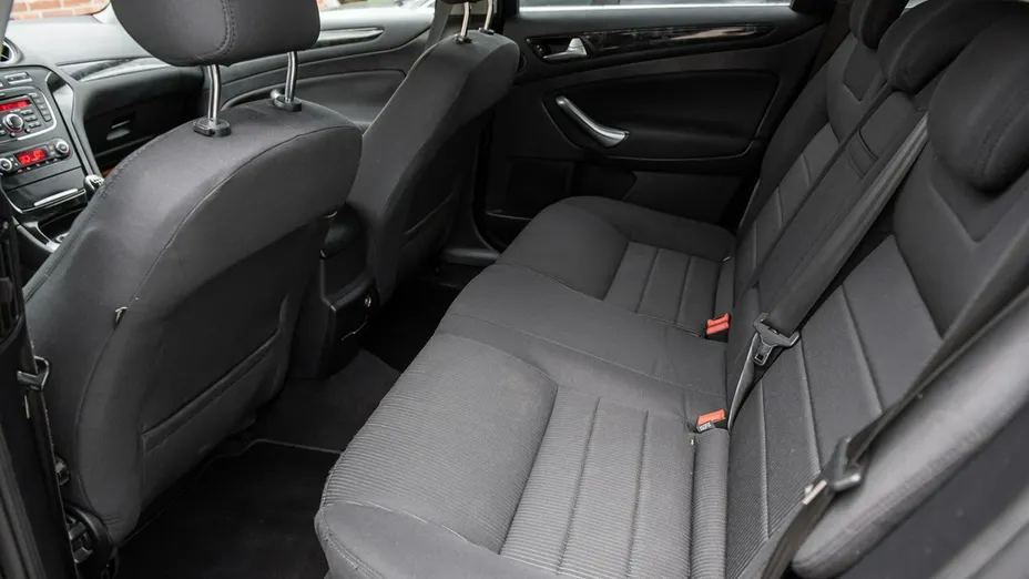 FORD Mondeo -