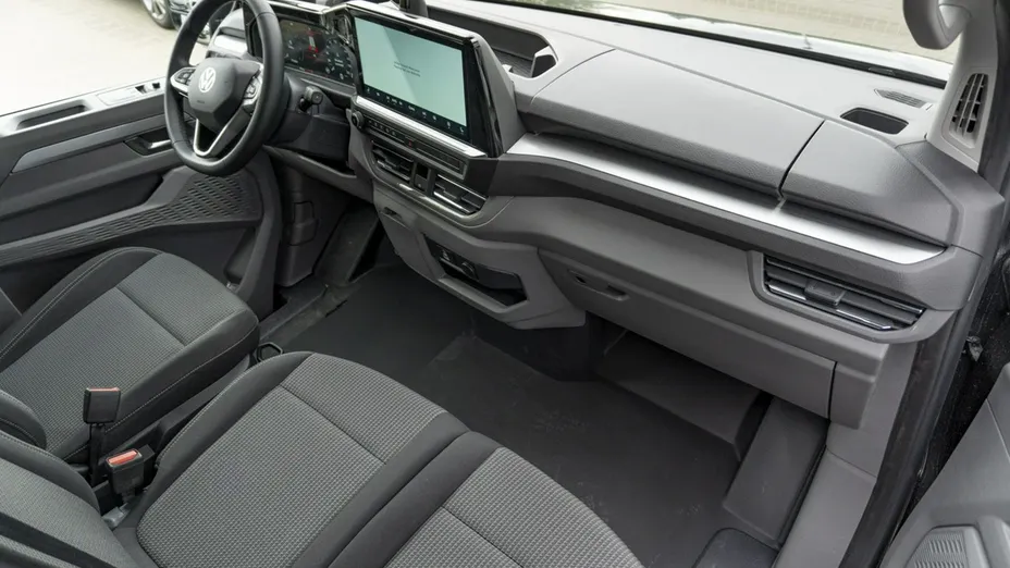 VOLKSWAGEN Transporter -
