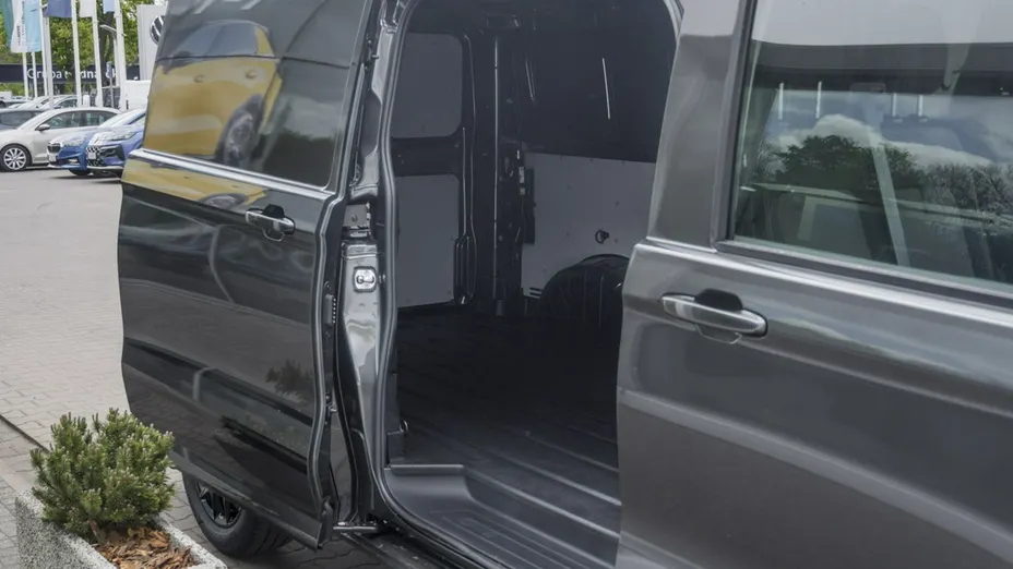VOLKSWAGEN Transporter -