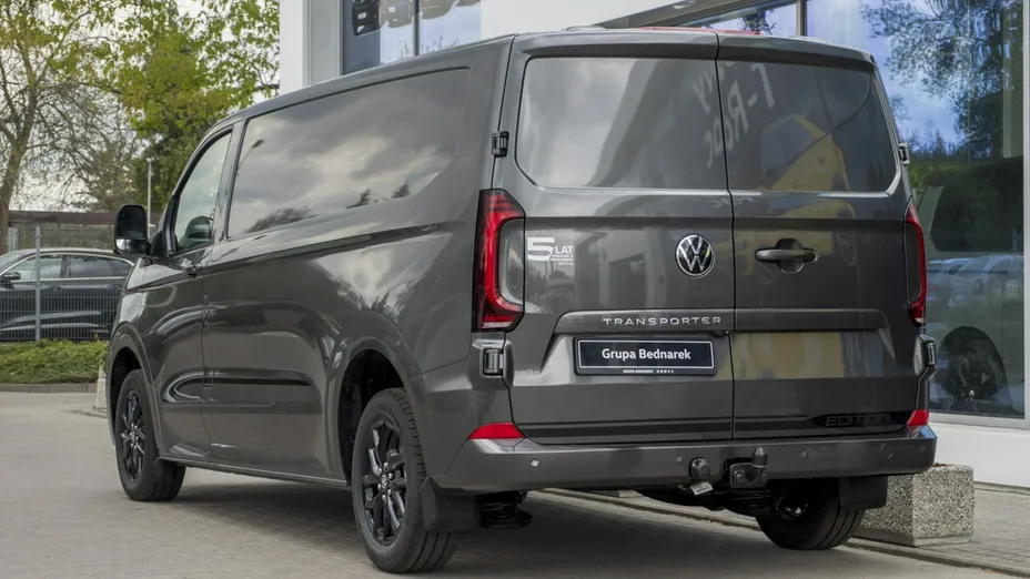 VOLKSWAGEN Transporter -