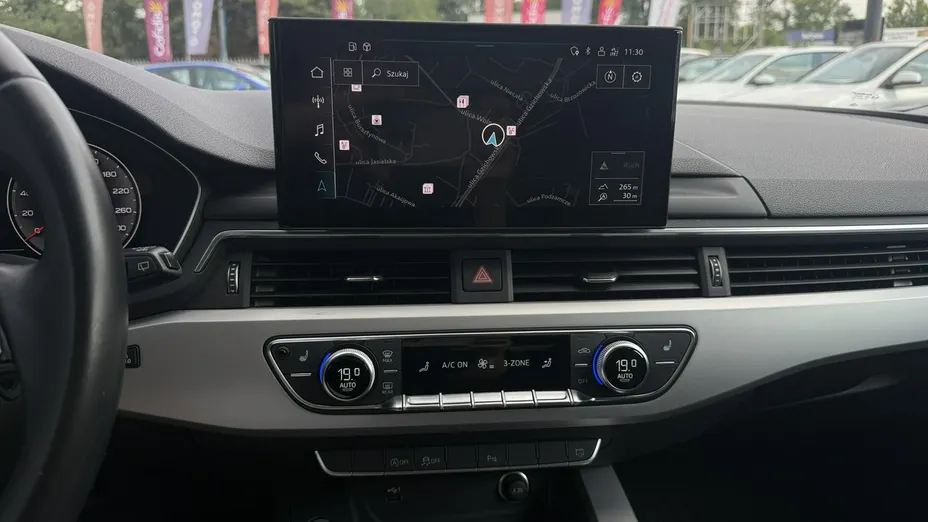 AUDI A4 Avant -