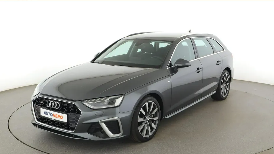 AUDI A4 -