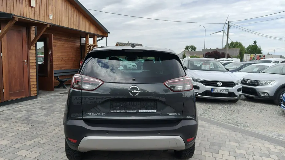 OPEL Crossland X -