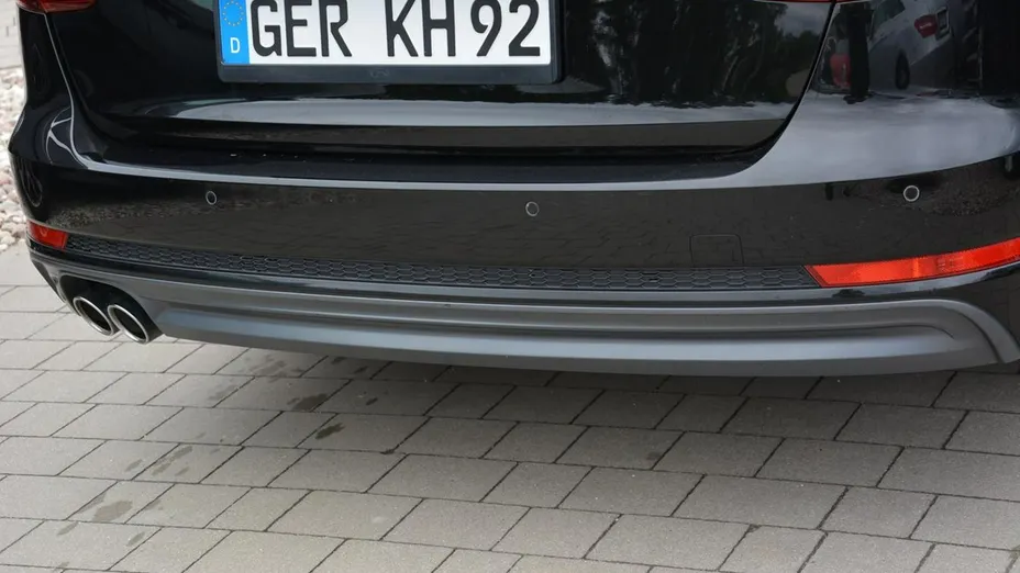 AUDI A4 -