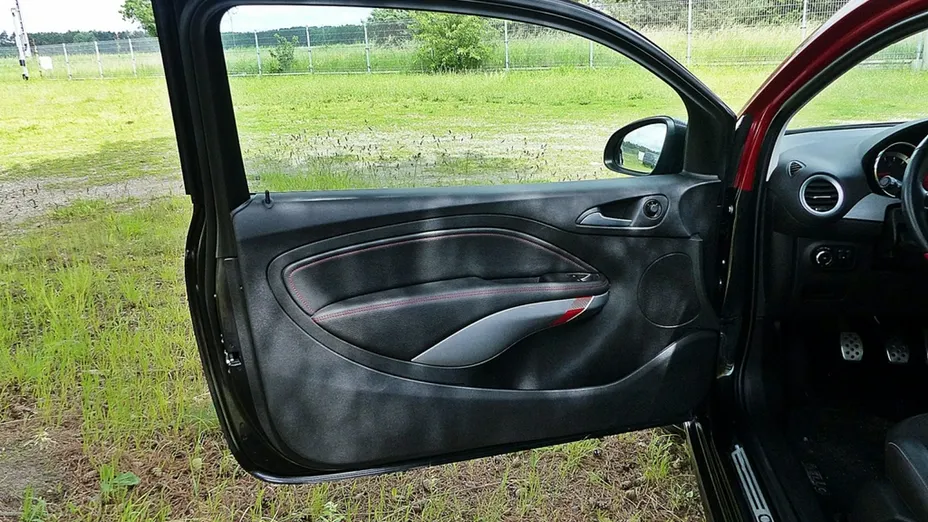 OPEL Adam -