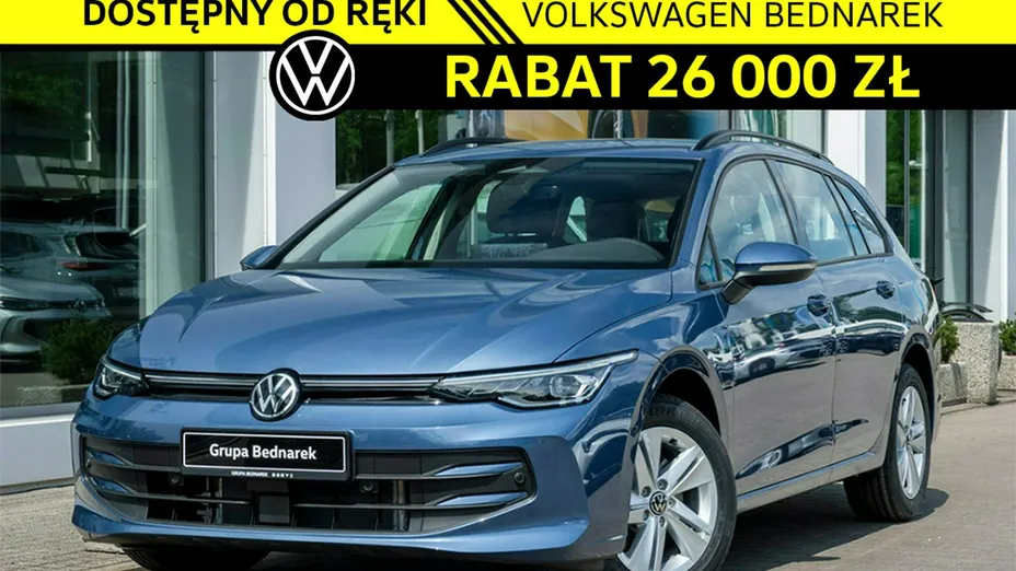VOLKSWAGEN Golf -