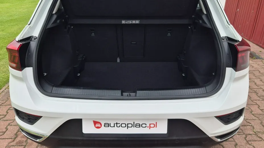 VOLKSWAGEN T-ROC -