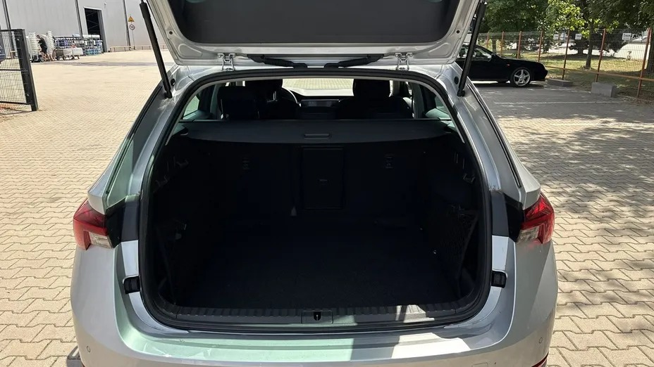 SKODA Octavia -