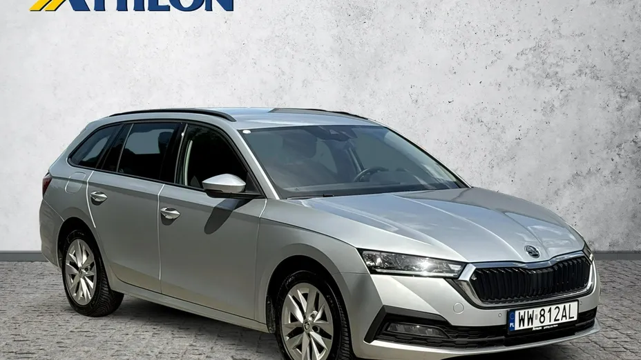 SKODA Octavia -