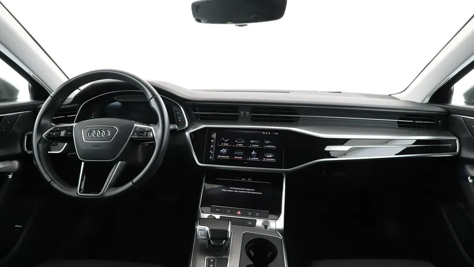 AUDI A6 -