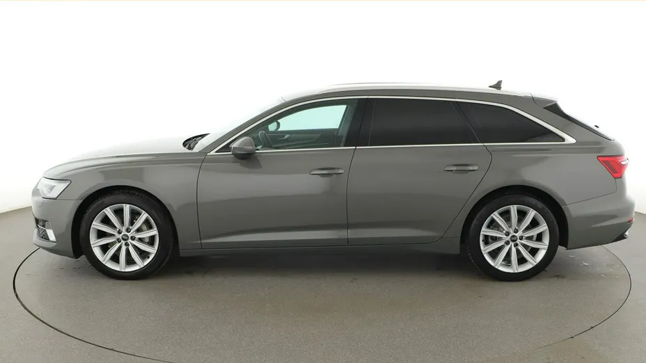AUDI A6 -