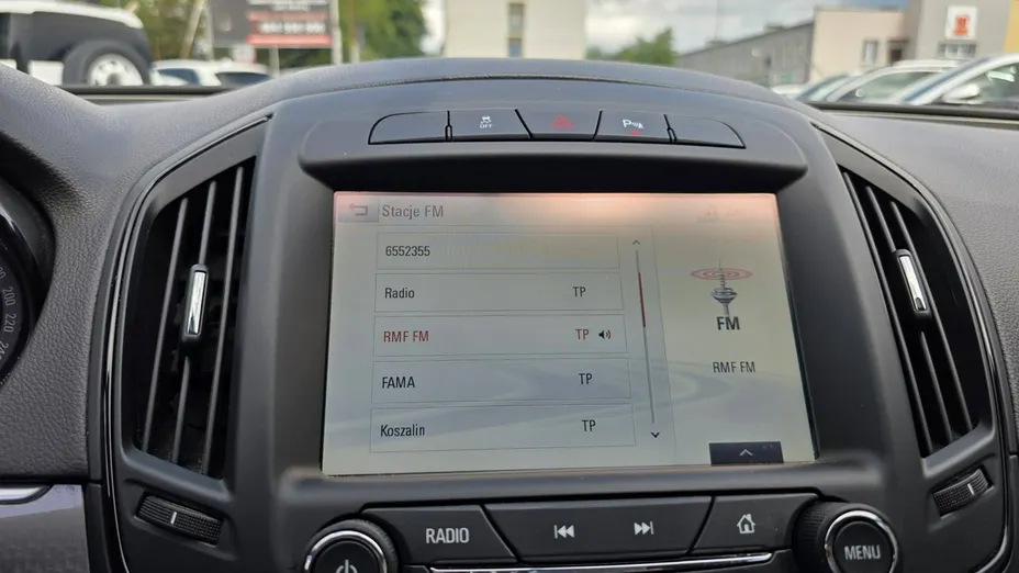OPEL Insignia -