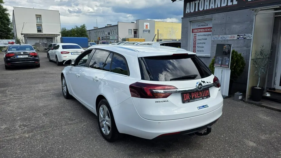 OPEL Insignia -