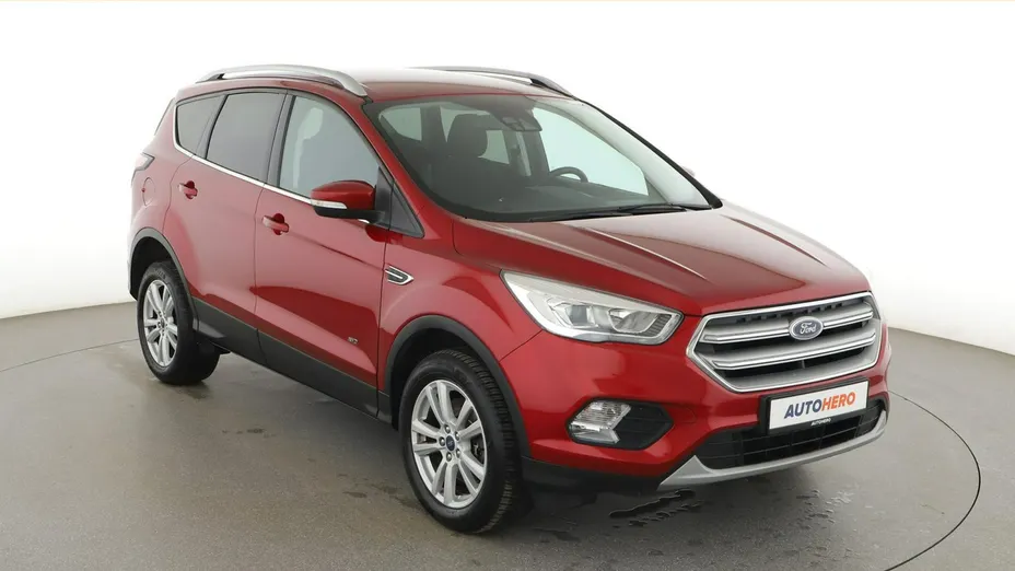 FORD Kuga -