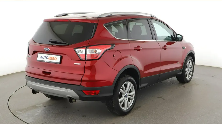 FORD Kuga -