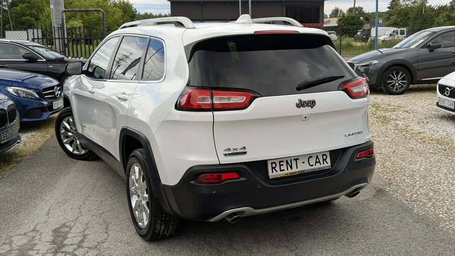 JEEP Cherokee -
