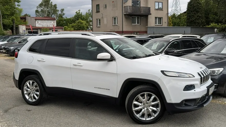 JEEP Cherokee -
