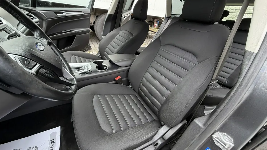 FORD Mondeo -