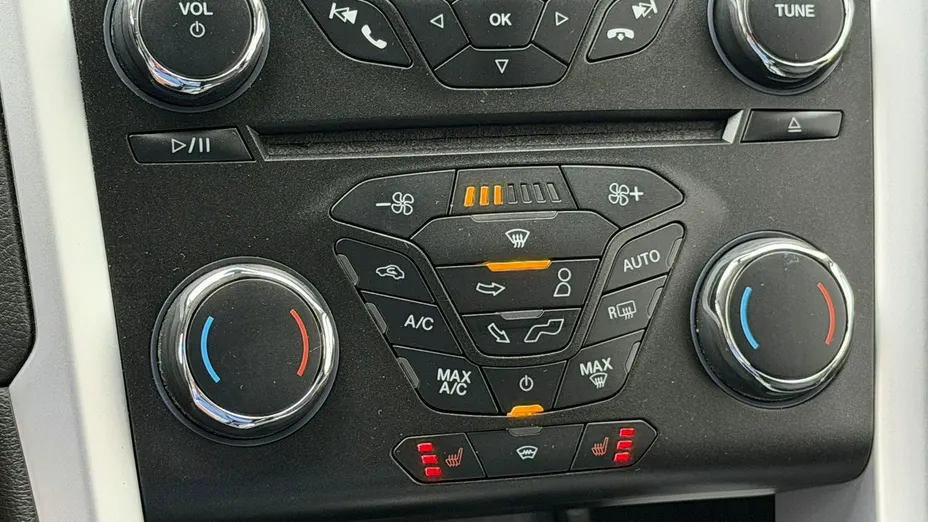 FORD Mondeo -