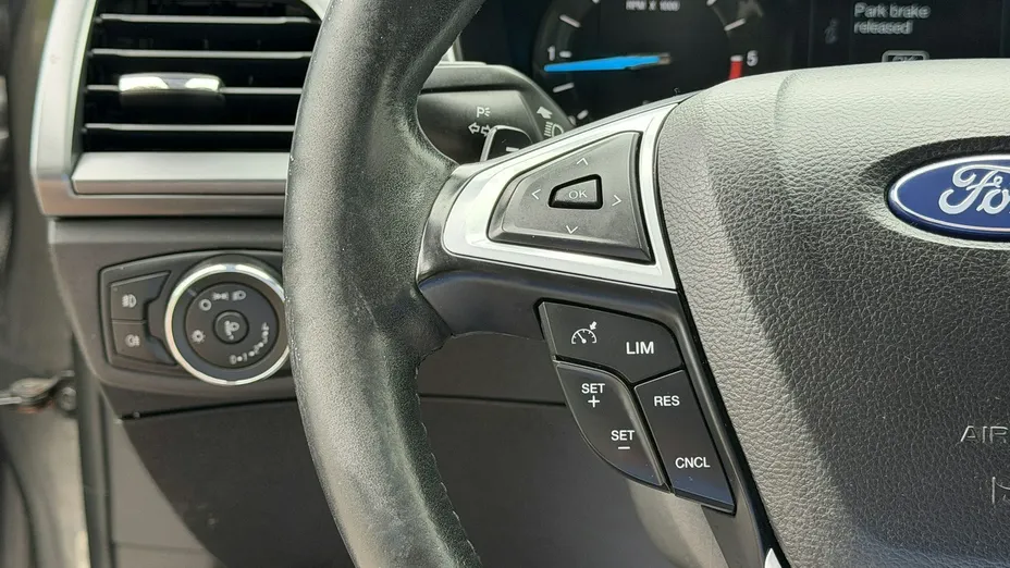 FORD Mondeo -