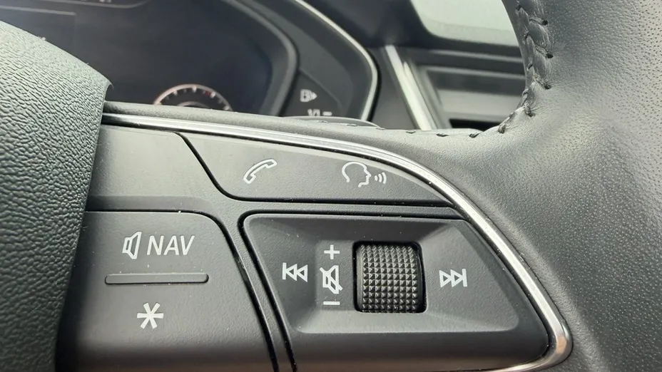AUDI Q5 -